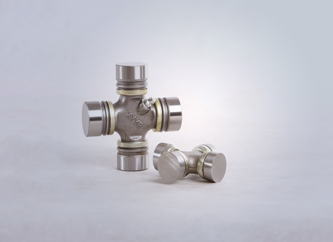 萬向(xiàng)節十字軸-NJ131萬向節(jie)-φ35×98-鷹牌軸承 萬向節(jie)十字軸-NJ131萬向節-φ35×98-鷹(ying)牌軸承