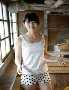 办公室玩弄爆乳女秘HD