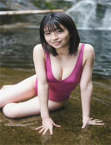 一个男孩子顶哭另一个男孩子视频