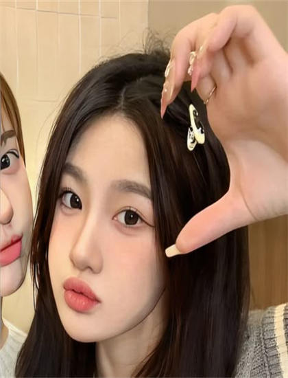 欣赏全攻略：饶舌异客的欣赏表演艺术与角色塑造 助你获得观影乐趣